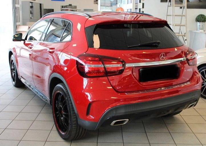 Mercedes-Benz GLA 220 d