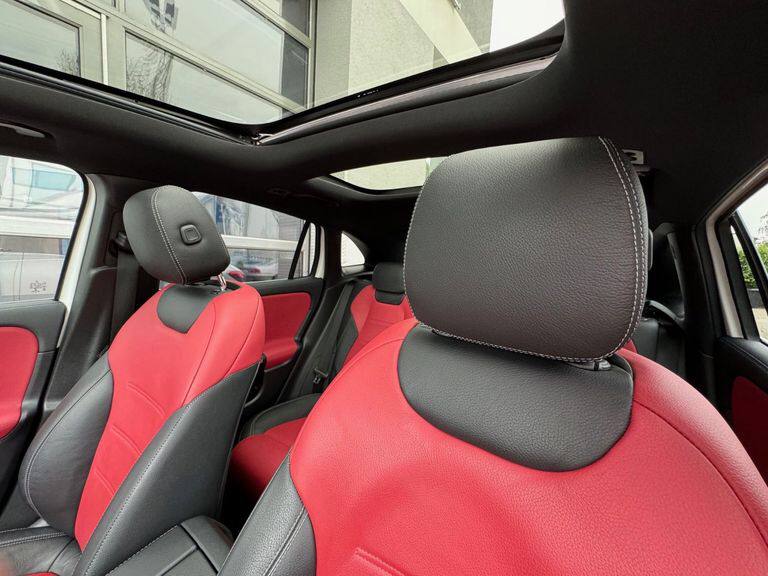 Mercedes-Benz GLA 200d