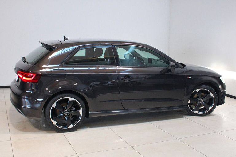 Audi A3 1.4 TFSI S-line