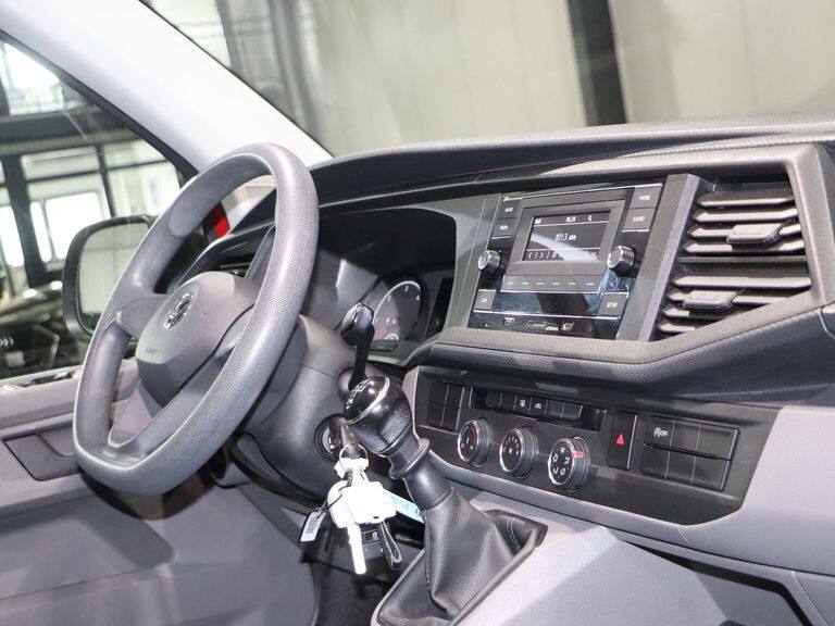 Volkswagen T6 Transporter T6 2.0 TDI