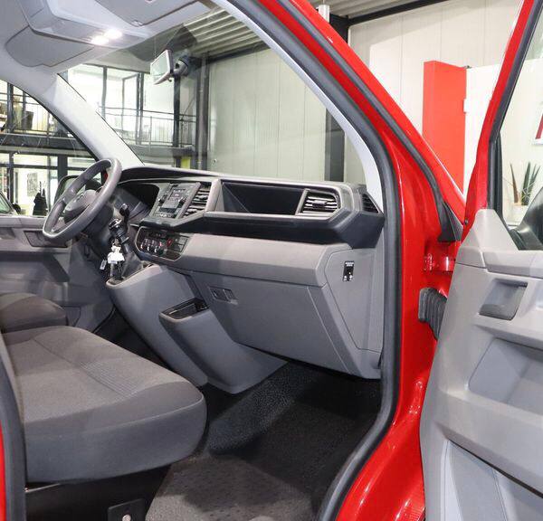 Volkswagen T6 Transporter T6 2.0 TDI