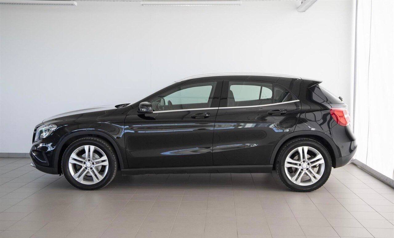 Mercedes-Benz GLA 220 CDI 4MATIC