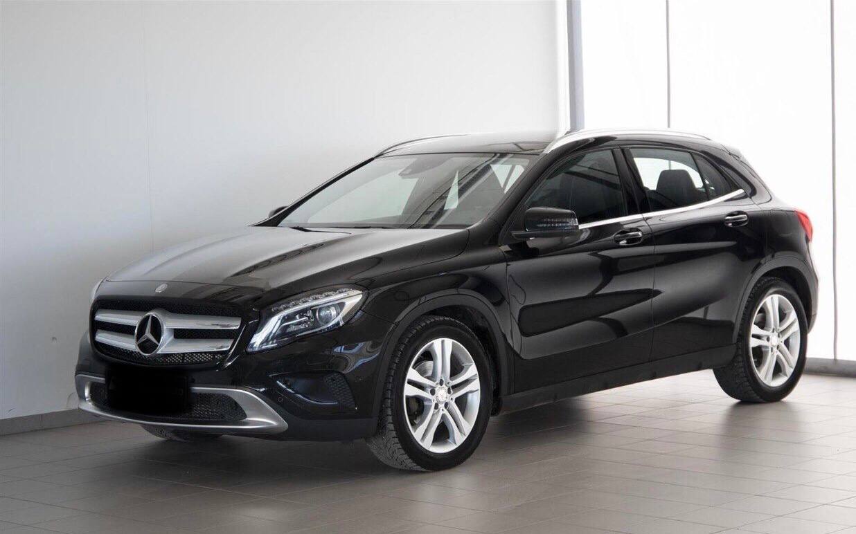 Mercedes-Benz GLA 220 CDI 4MATIC