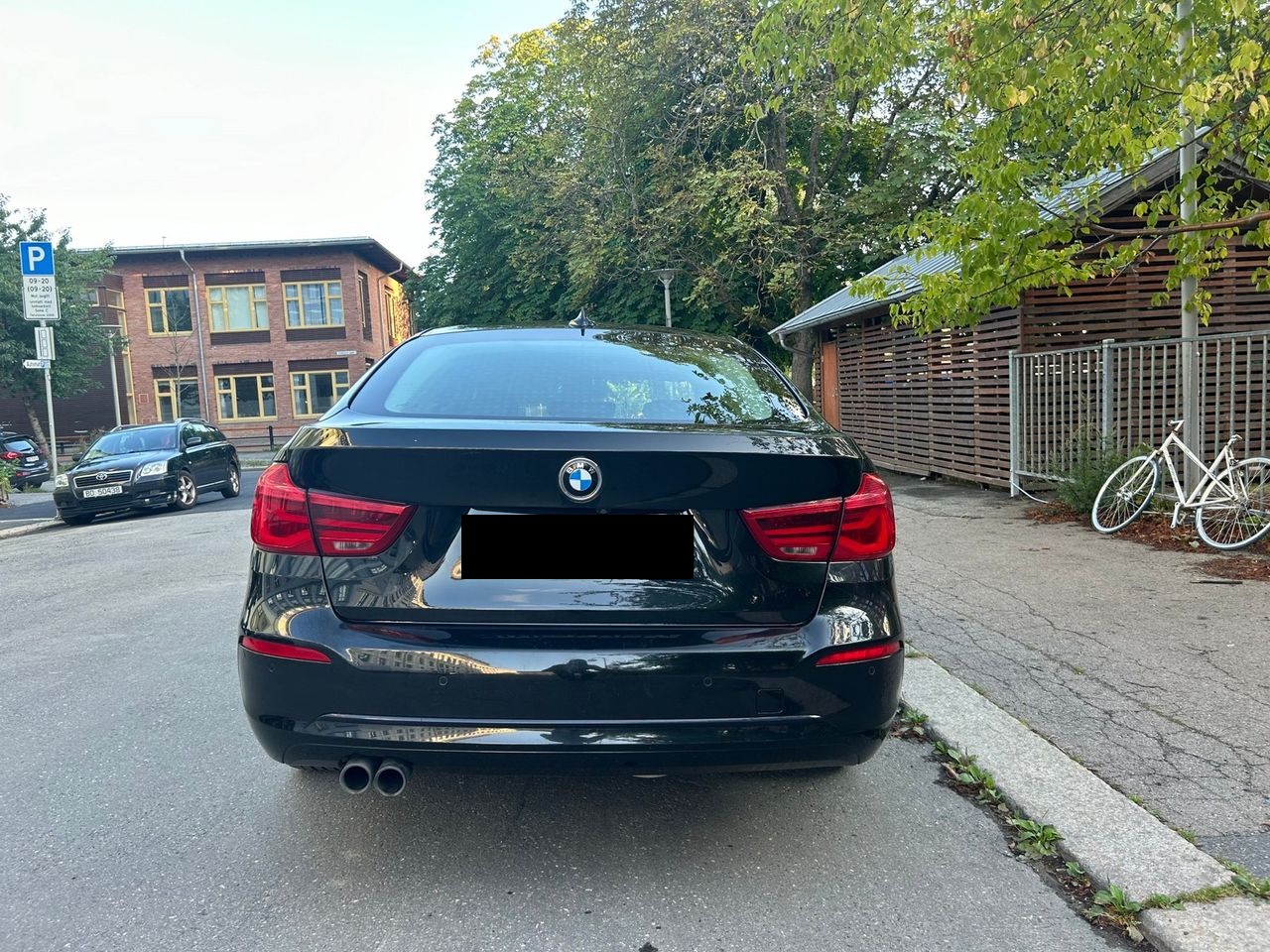 BMW Série 3 GT -320d xDrive 190hp 100 Edition automatique