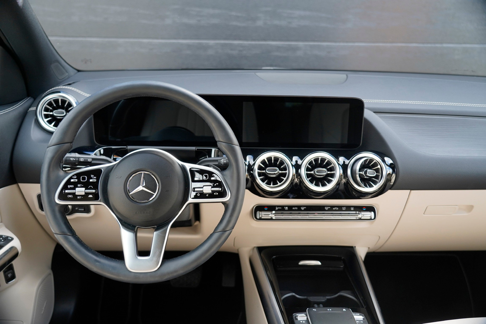 Mercedes-Benz GLA 250e