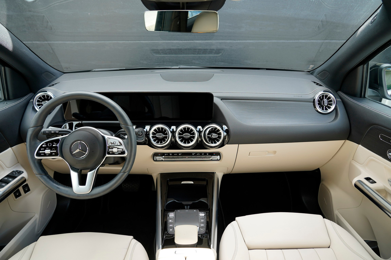 Mercedes-Benz GLA 250e