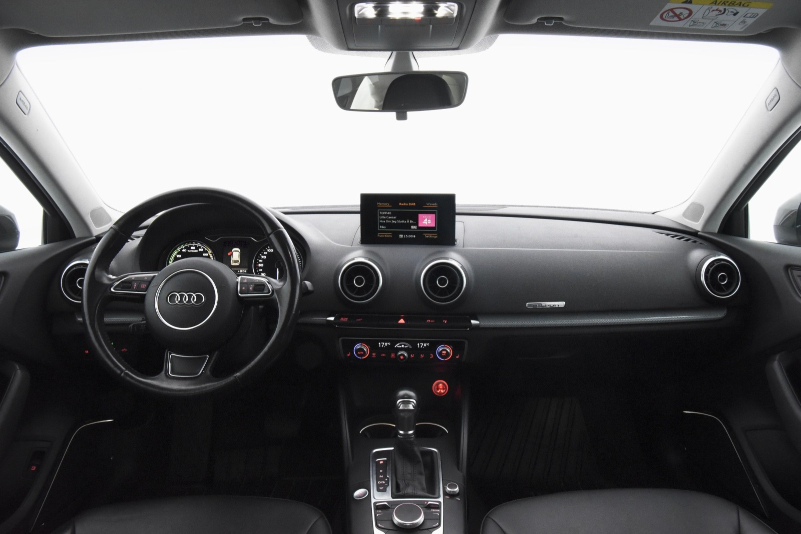 Audi A3 Sportback e-tron ACC/DELSKINN