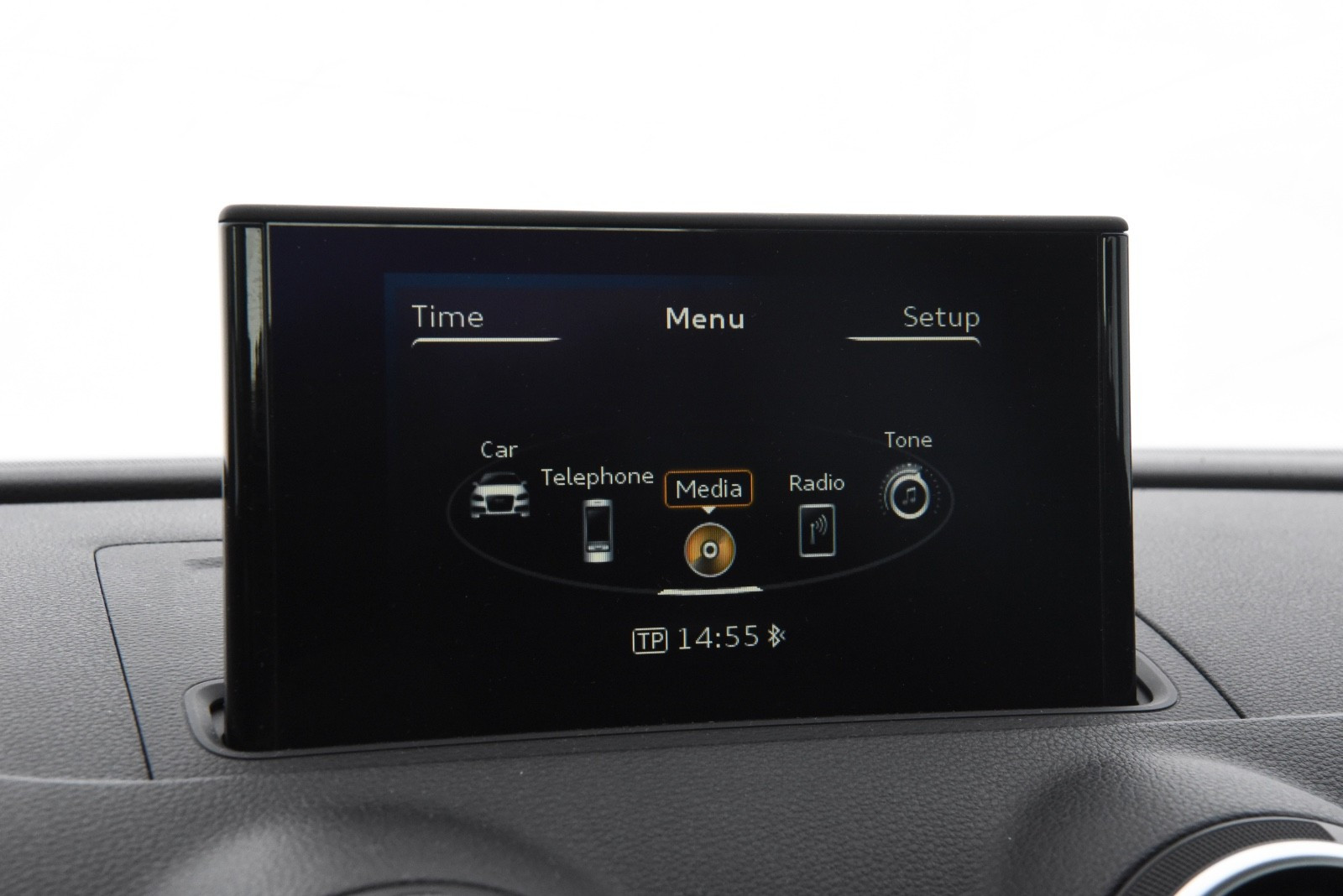 Audi A3 Sportback e-tron ACC/DELSKINN