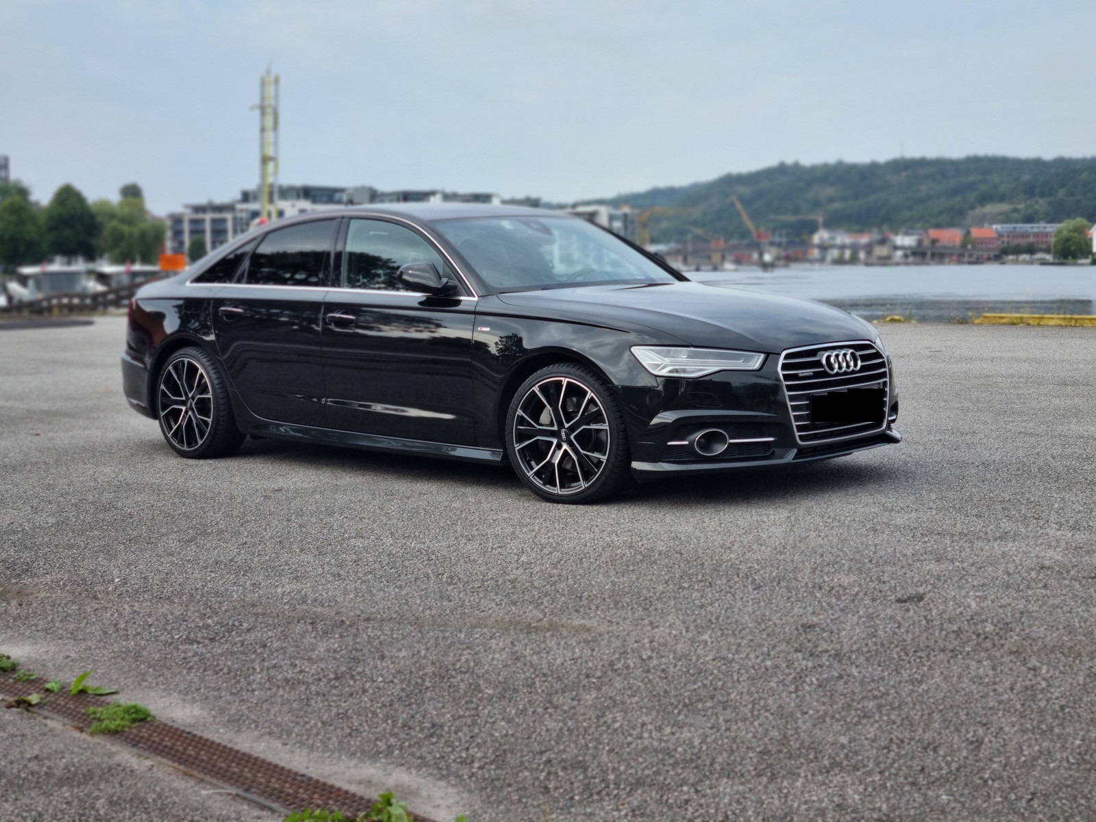 Audi A6 3.0 TDI V6 211 ch
