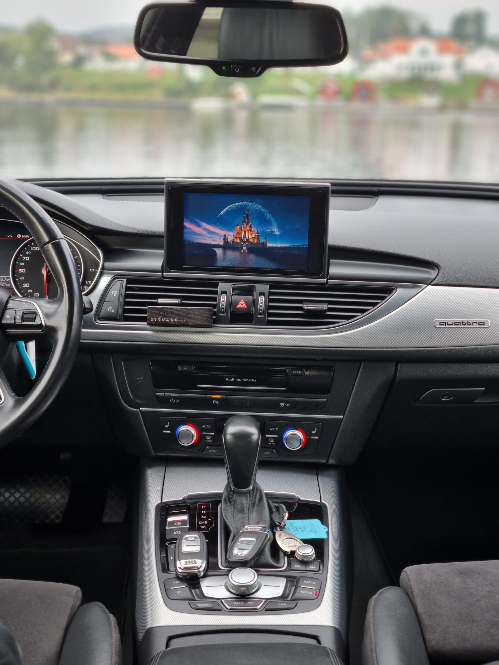 Audi A6 3.0 TDI V6 211 ch