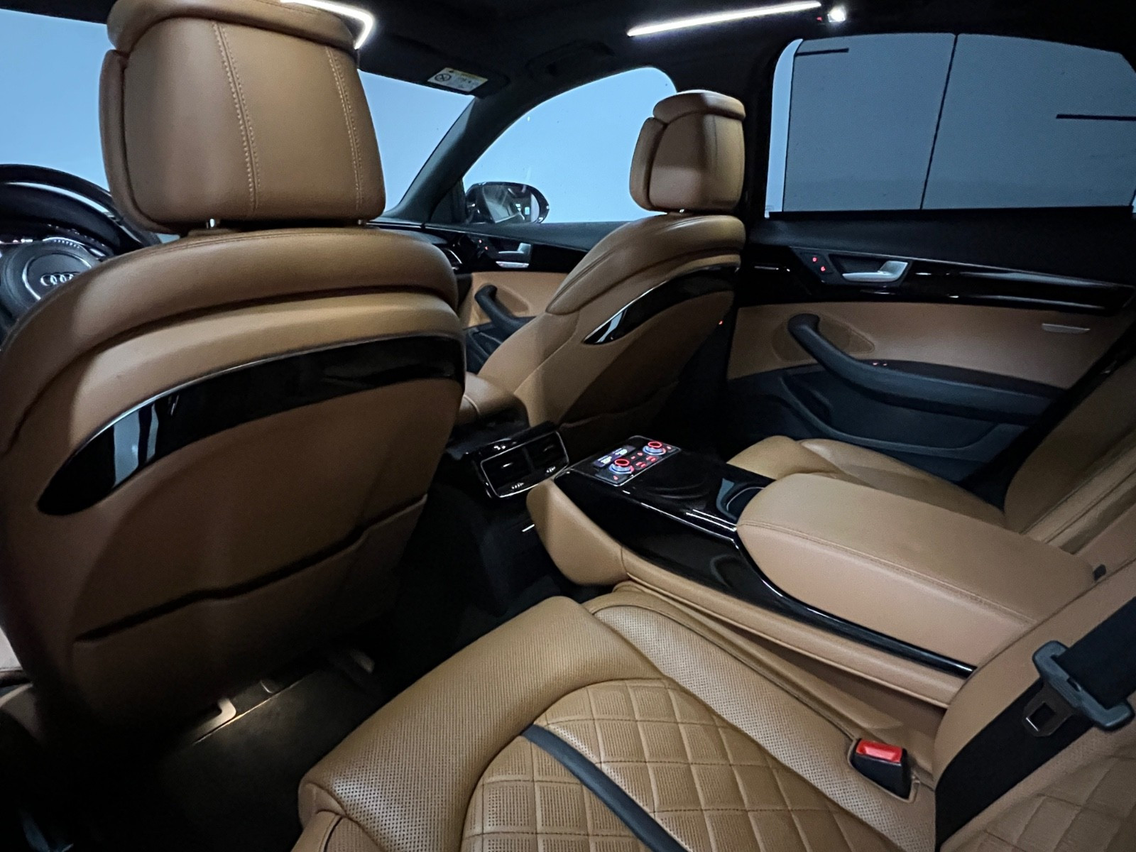 Audi A8 4.2 TDI 385HK, Quattro