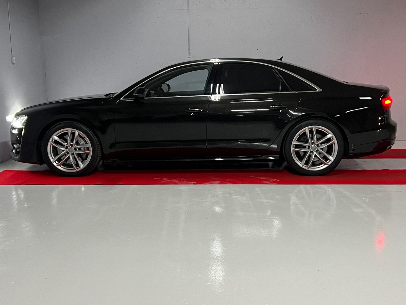 Audi A8 4.2 TDI 385HK, Quattro