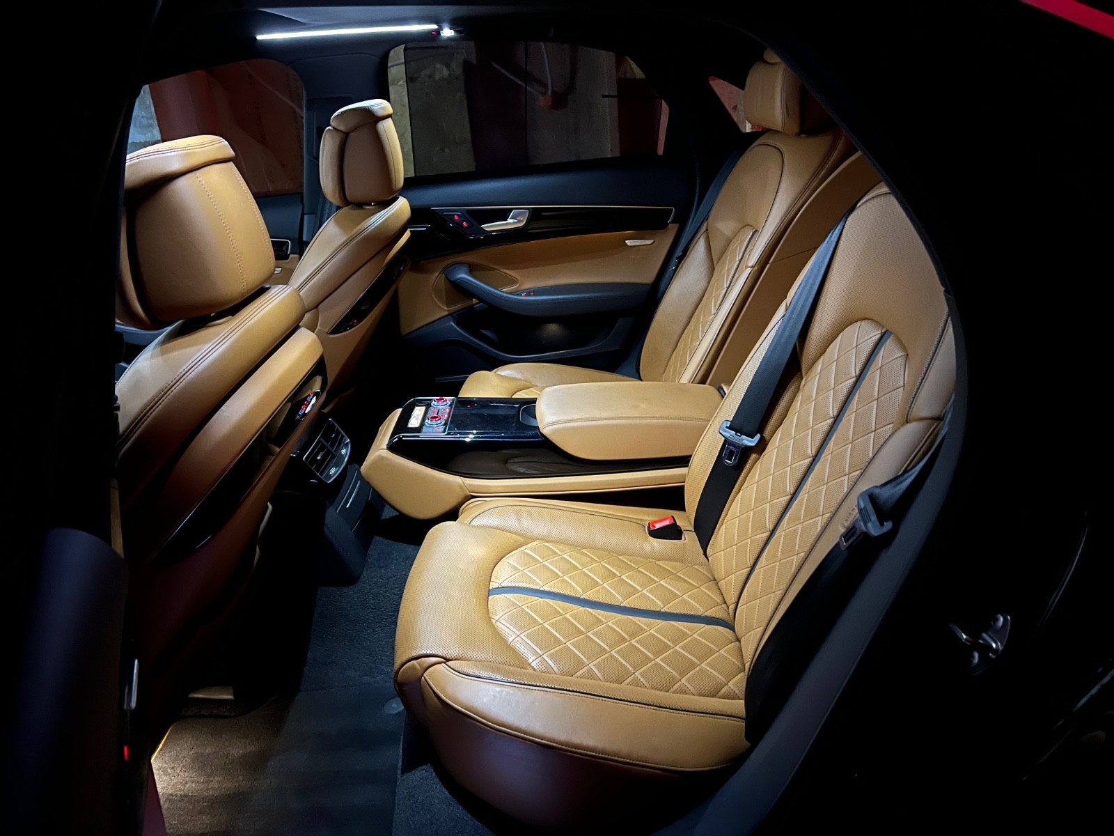 Audi A8 4.2 TDI 385HK, Quattro