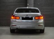 BMW Série 3- 316D (2.0l-116hp)/Ligne de Luxe/CC/Navi/Keyless/PDC ++
