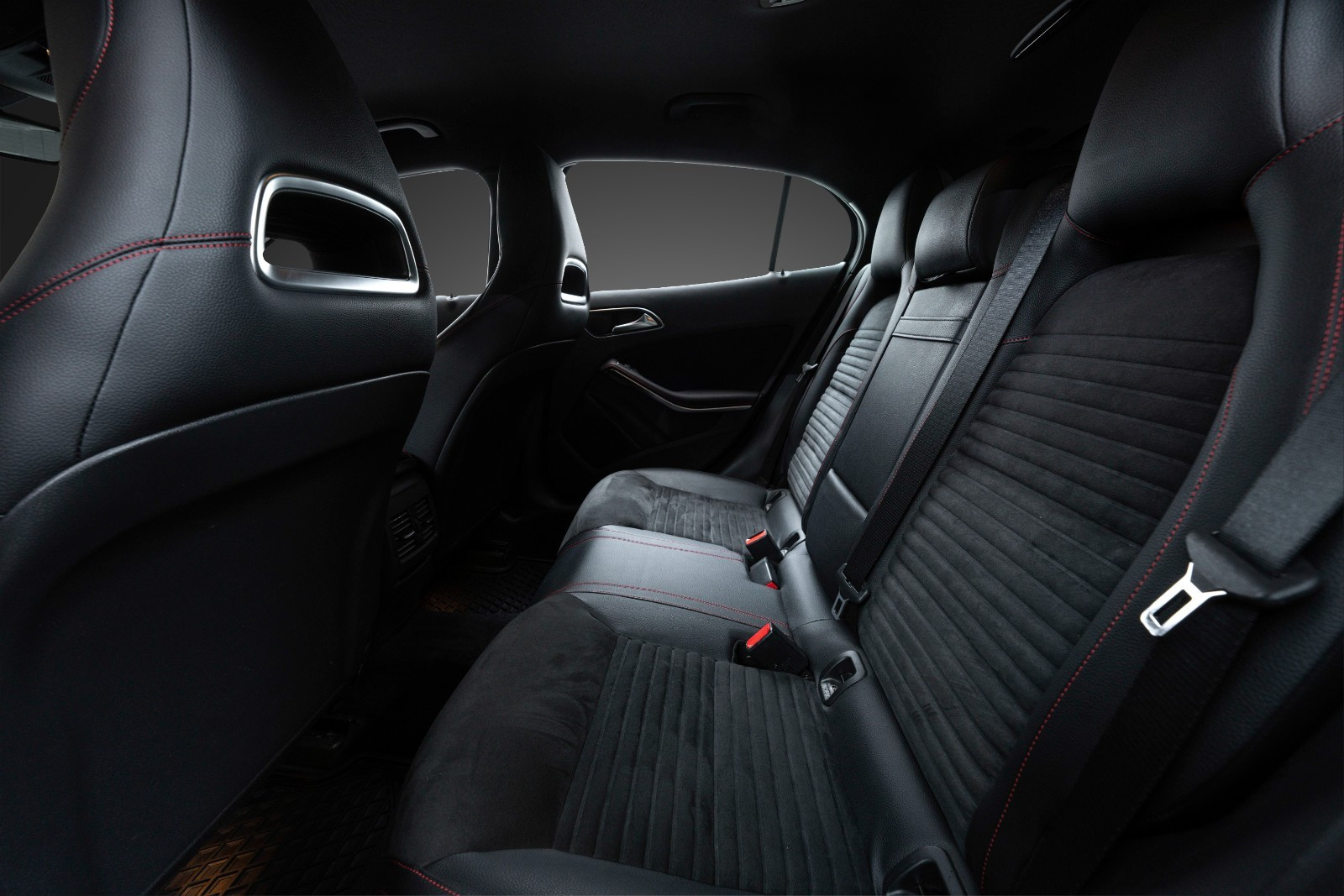 Mercedes-Benz GLA 220d 4-Matic