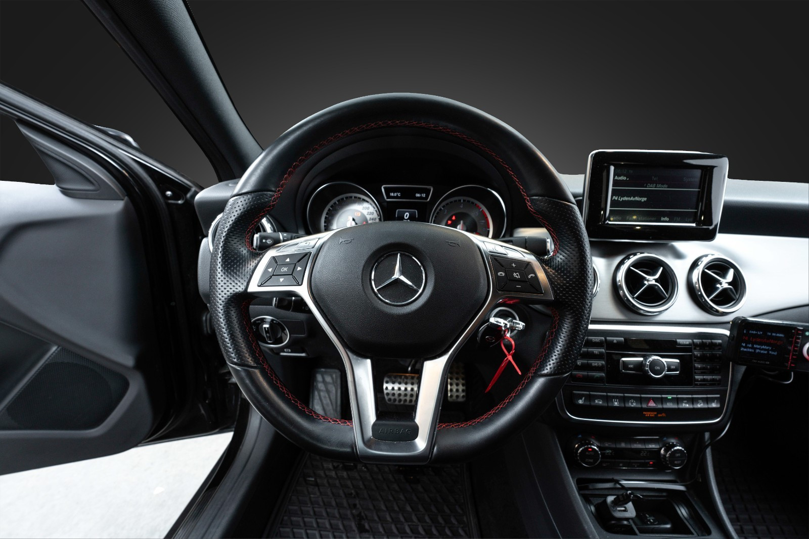 Mercedes-Benz GLA 220d 4-Matic