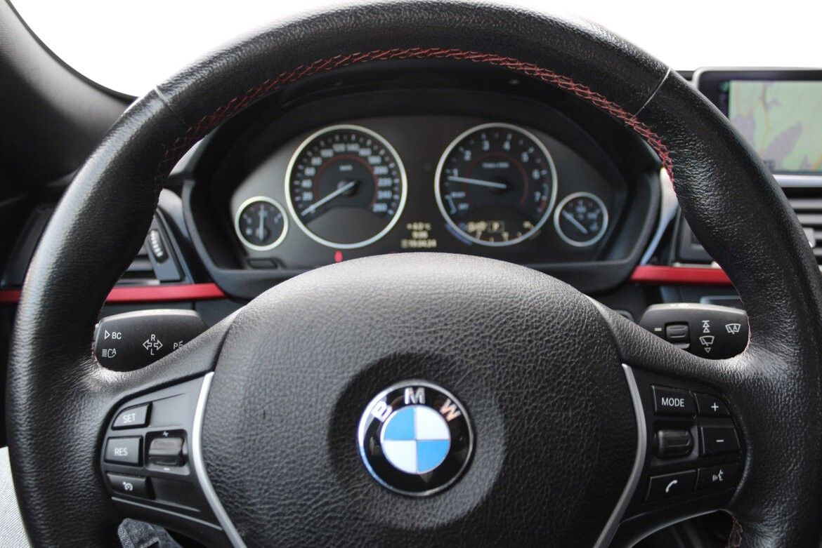 BMW Série 3 GT -335ia GT 306hk Headup /DAB+ / Harman Kardon /Pano++