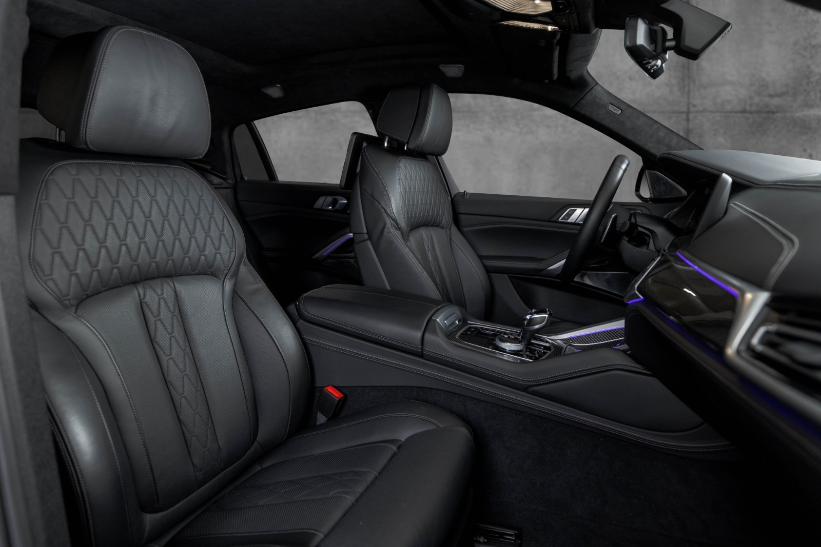 BMW X6 M50i V8 530HK /Français/Bowers & Wilkins/Webasto/Massage/Bouches