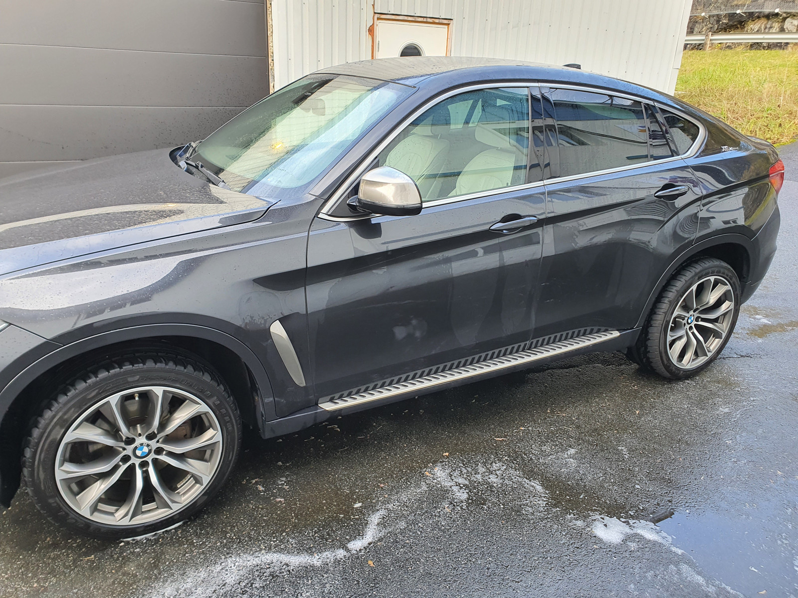 BMW X6 xDrive30d