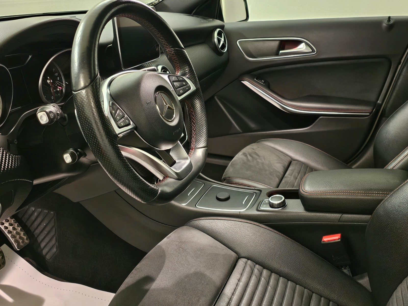 Mercedes-Benz Classe A AMGx2 A180