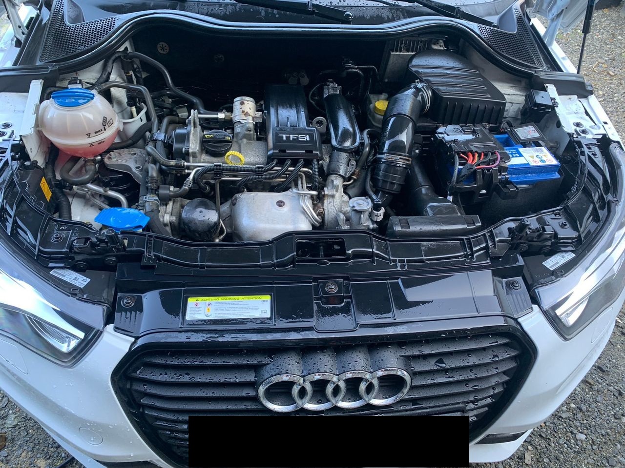 Belle Audi A1 avec la bonne combinaison de couleurs et S-Line!